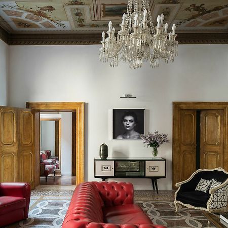 Отель Nobildonne Relais Рим Экстерьер фото